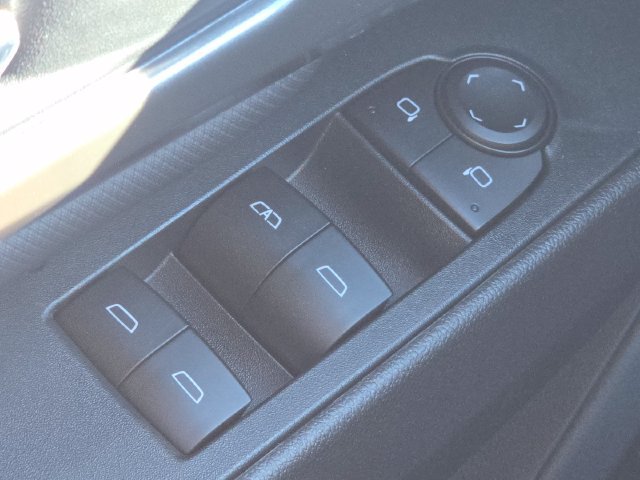 Certified 2026 Chevrolet Equinox EV RS AWD/4WD image 23