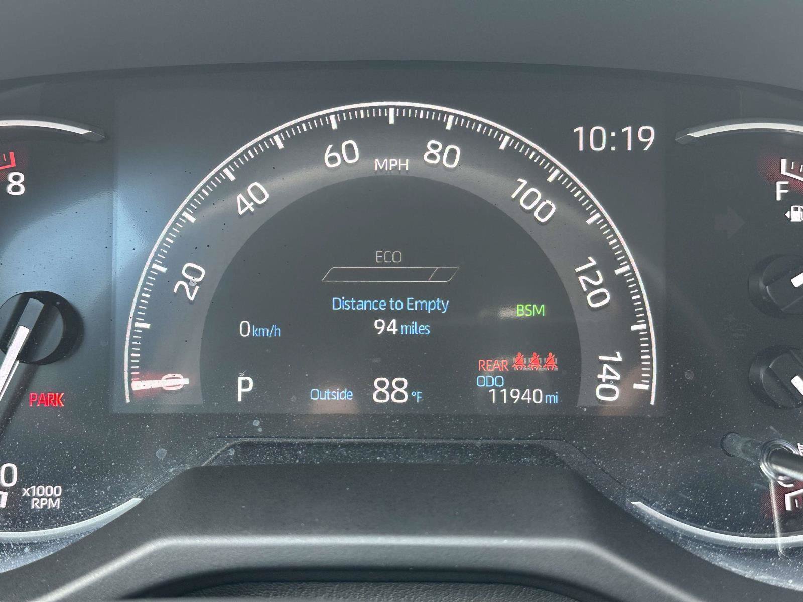 Used 2025 Toyota RAV4 XLE FWD image 15
