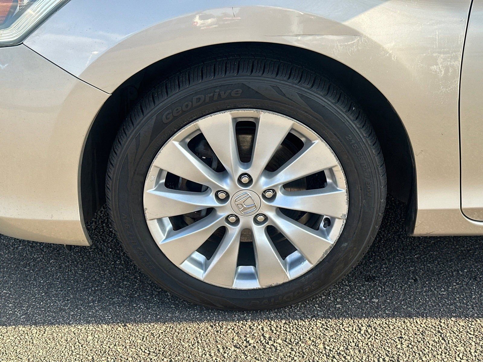 Used 2015 Honda Accord EX-L image 11
