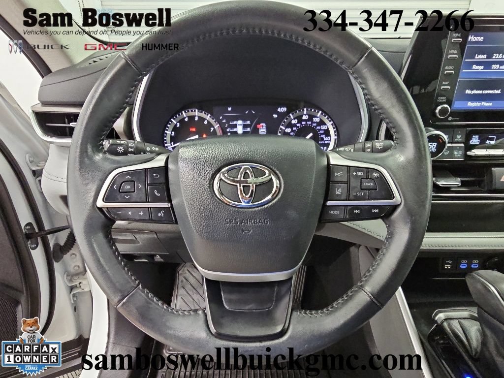 Used 2022 Toyota Highlander XLE FWD image 22