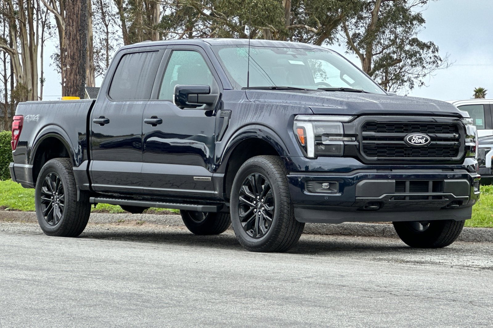 Used 2025 Ford F150 Lariat w/ Equipment Group 501A Mid image 6