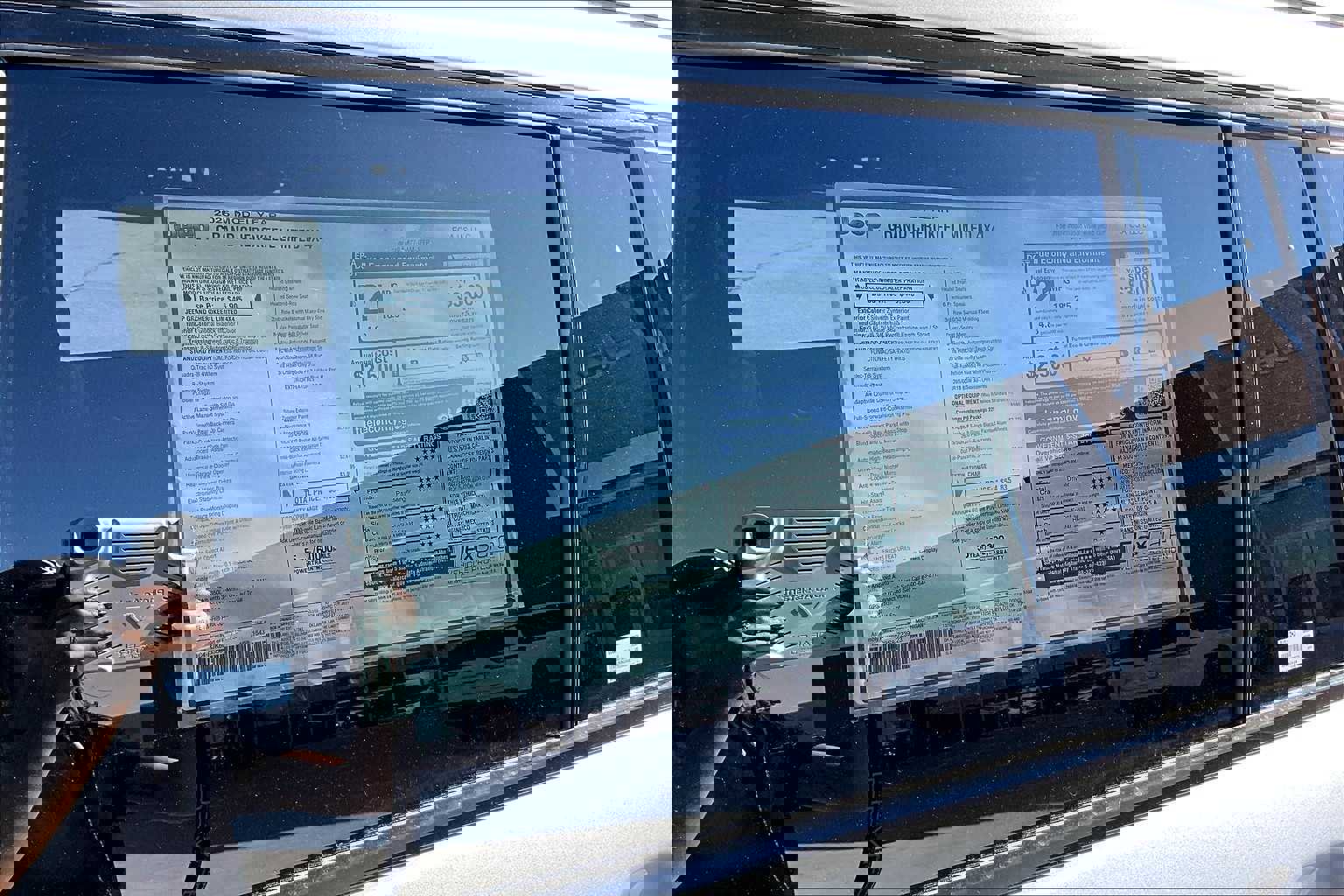 New 2025 Jeep Grand Cherokee L Limited w/ Black Appearance Package image 17