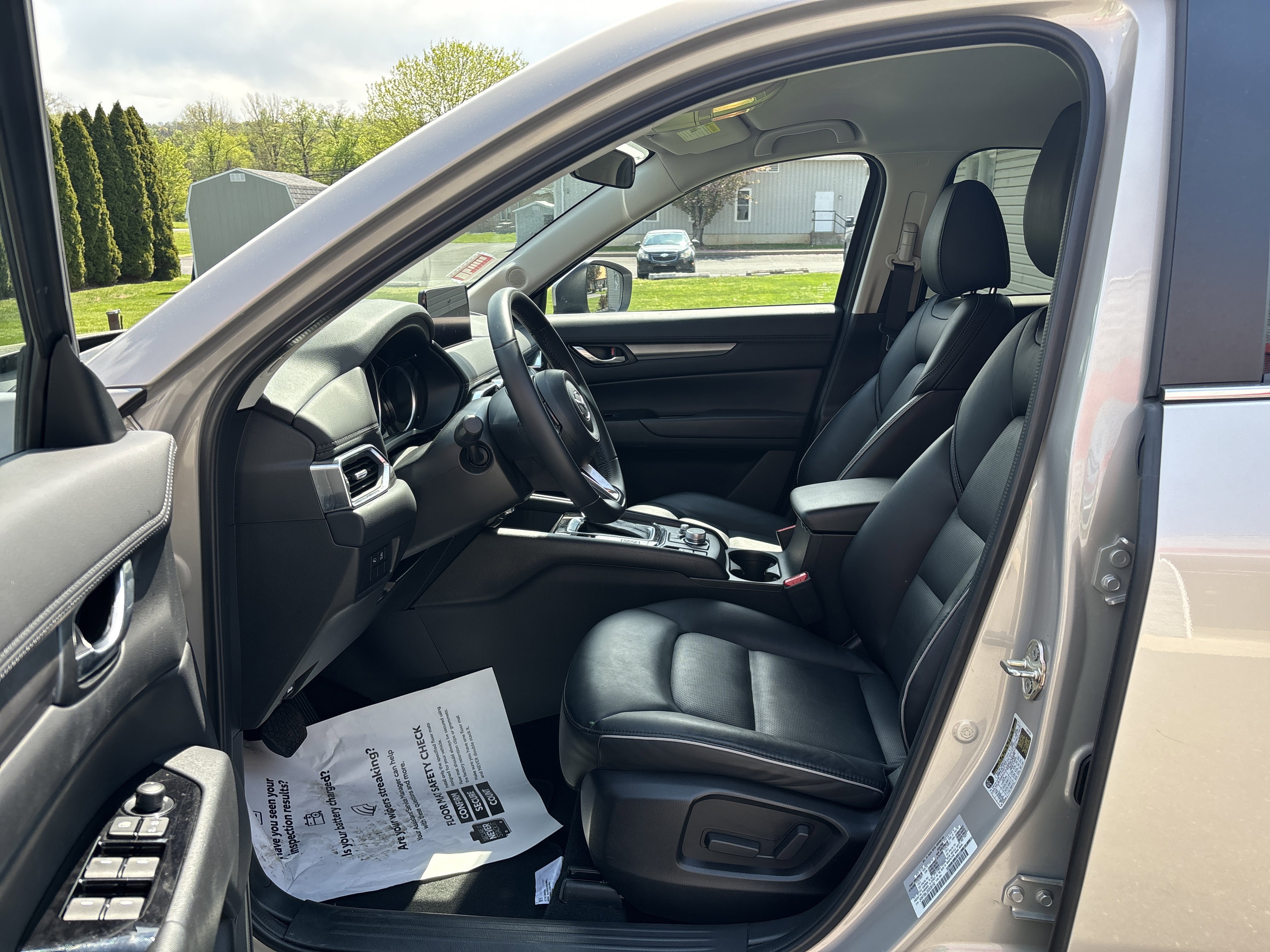 Used 2025 MAZDA CX-5 AWD 2.5 S w/ Select Package image 13