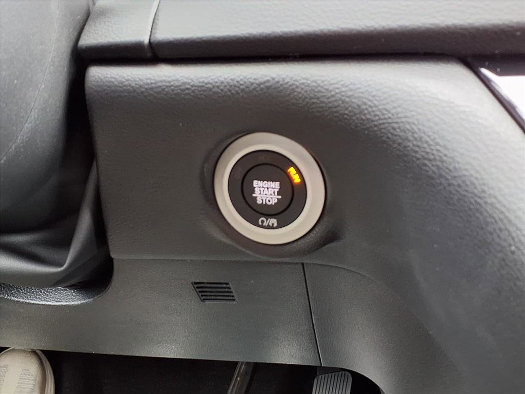 New 2026 Chrysler Voyager LX image 15