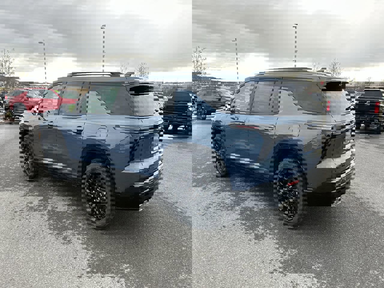 New 2026 Chevrolet Traverse RS w/ LPO, Floor Liner Package image 5