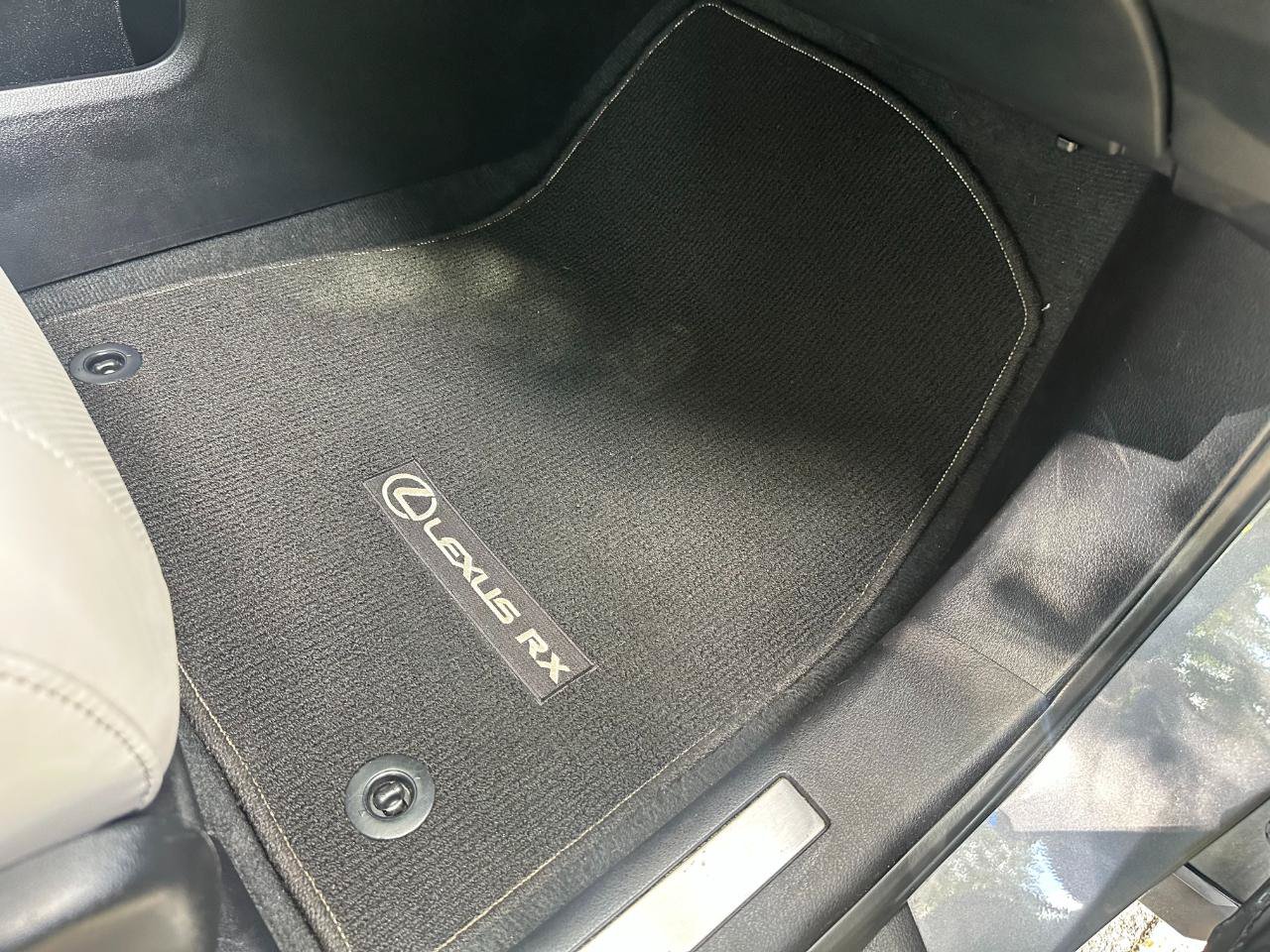 Used 2022 Lexus RX 350 FWD w/ Premium Package image 28