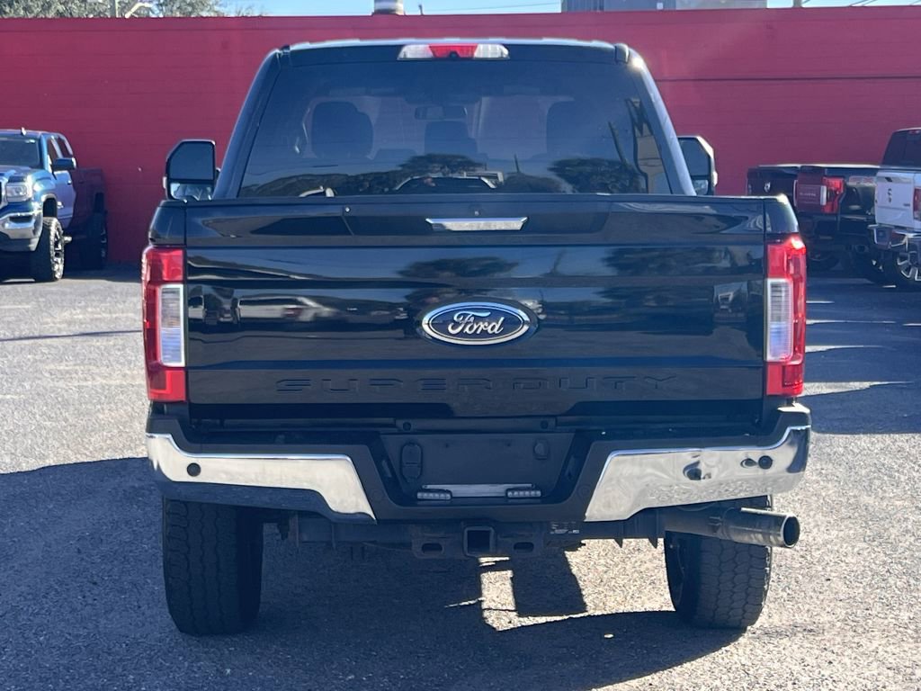 Used 2019 Ford F250 XLT w/ XLT Premium Package image 6