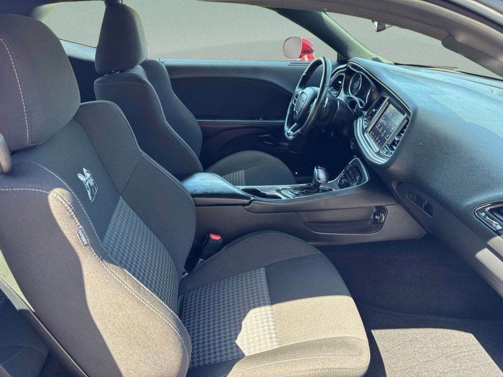 Used 2022 Dodge Challenger R/T Scat Pack RWD image 23