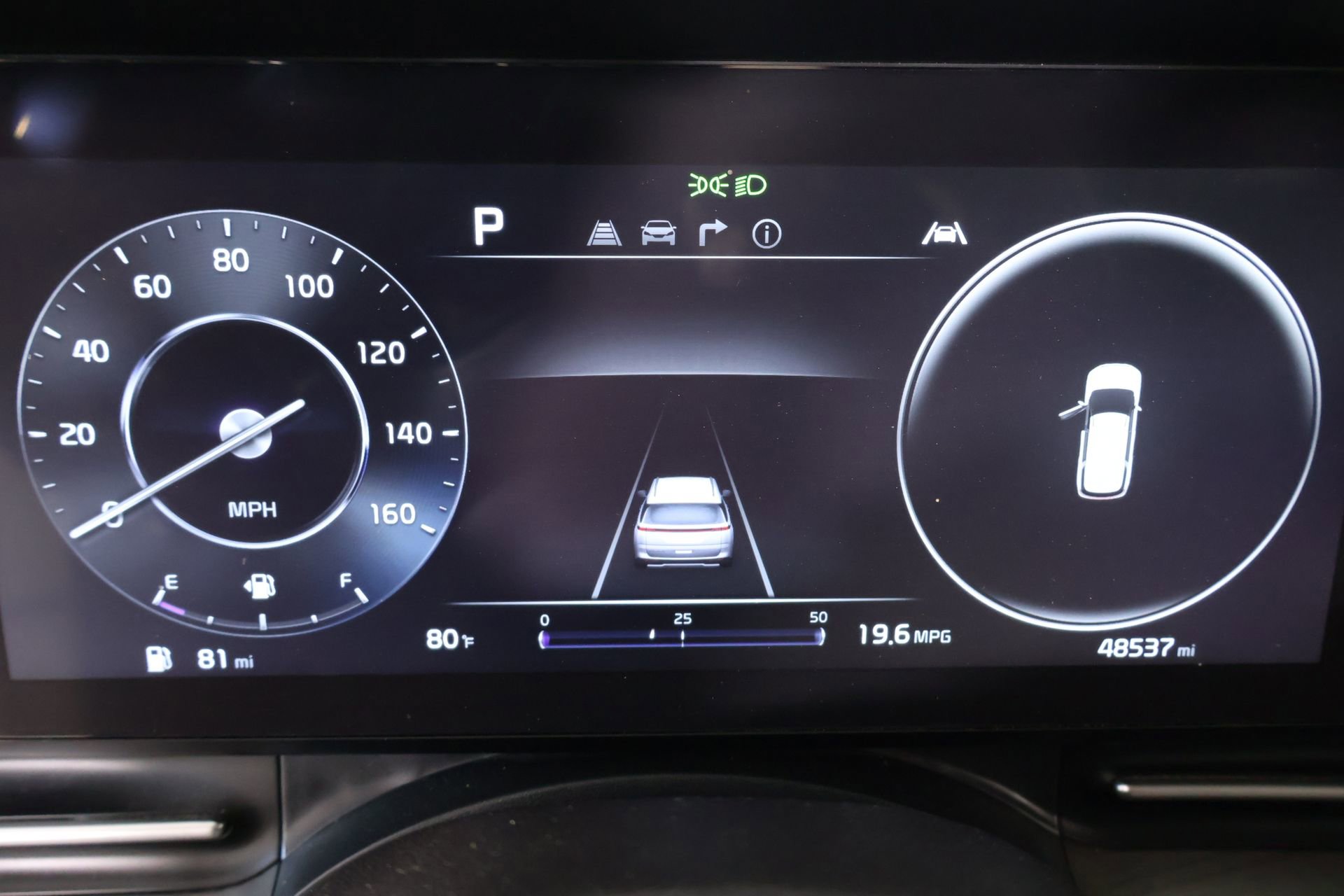 Used 2024 Kia Carnival SX FWD image 5