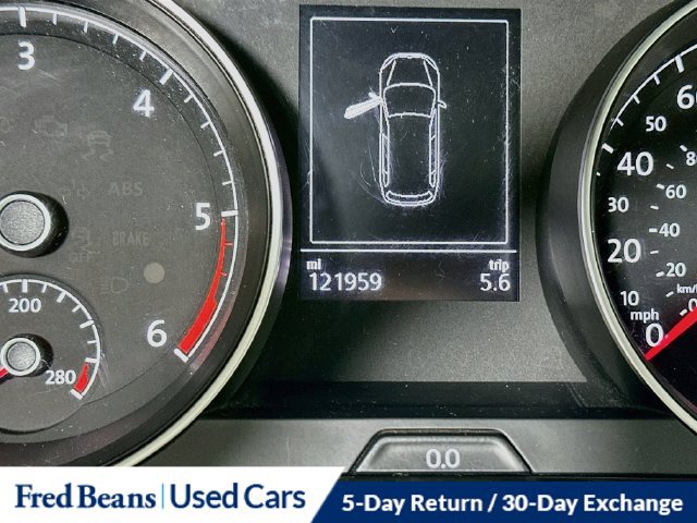 Used 2015 Volkswagen Golf TDI SEL FWD image 16