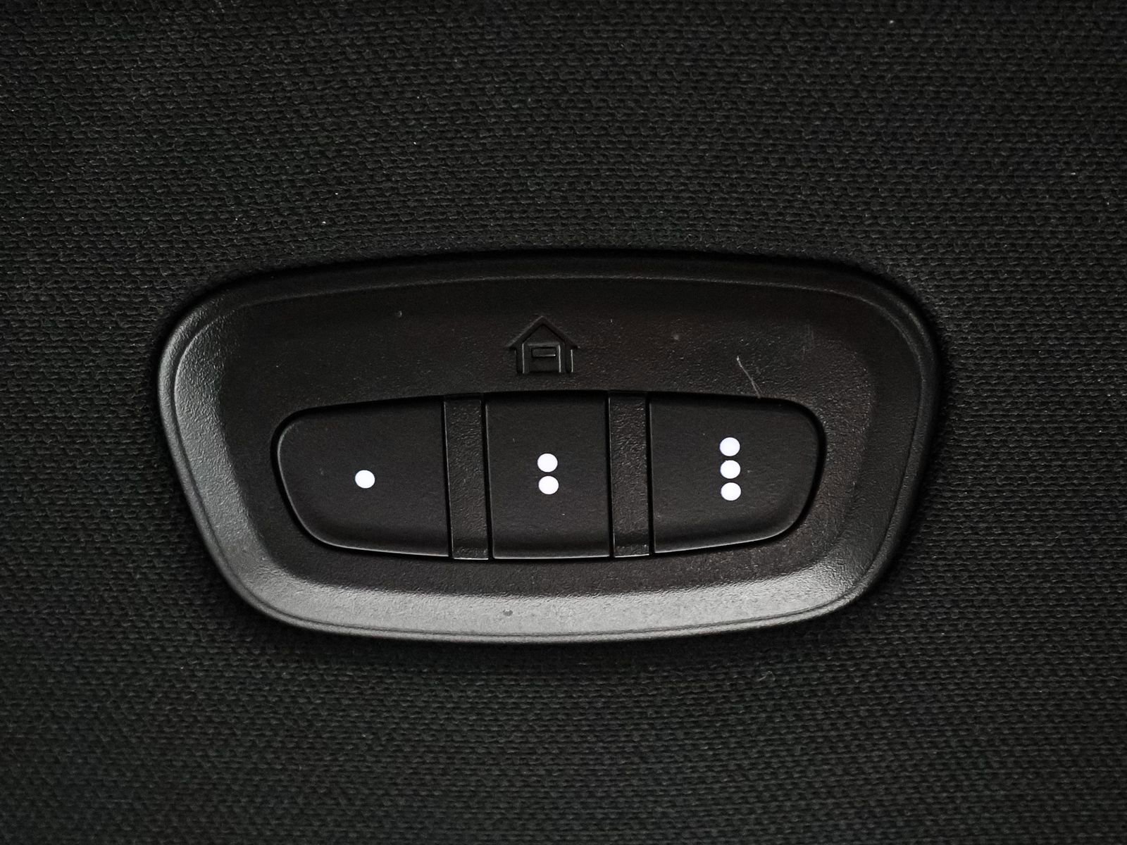 Used 2023 RAM 1500 Laramie image 34