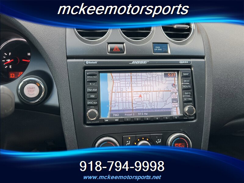 Used 2012 Nissan Altima 3.5 SR w/ Technology Pkg FWD image 16