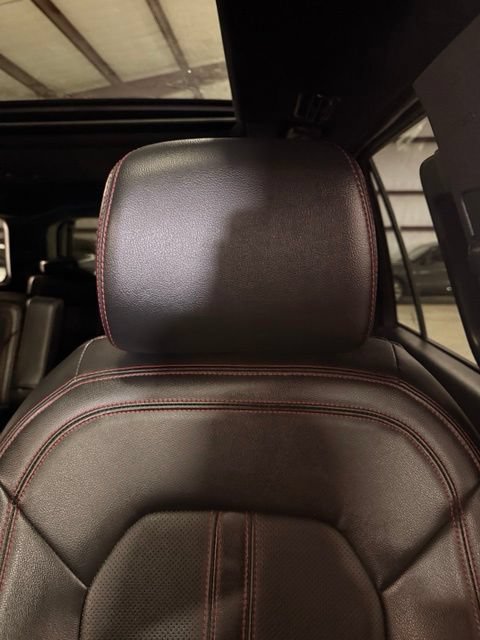 Used 2022 Ford Expedition Limited AWD/4WD image 24