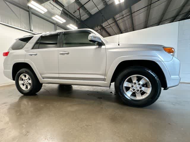 Used 2013 Toyota 4Runner SR5 w/ Convenience Pkg AWD/4WD image 4