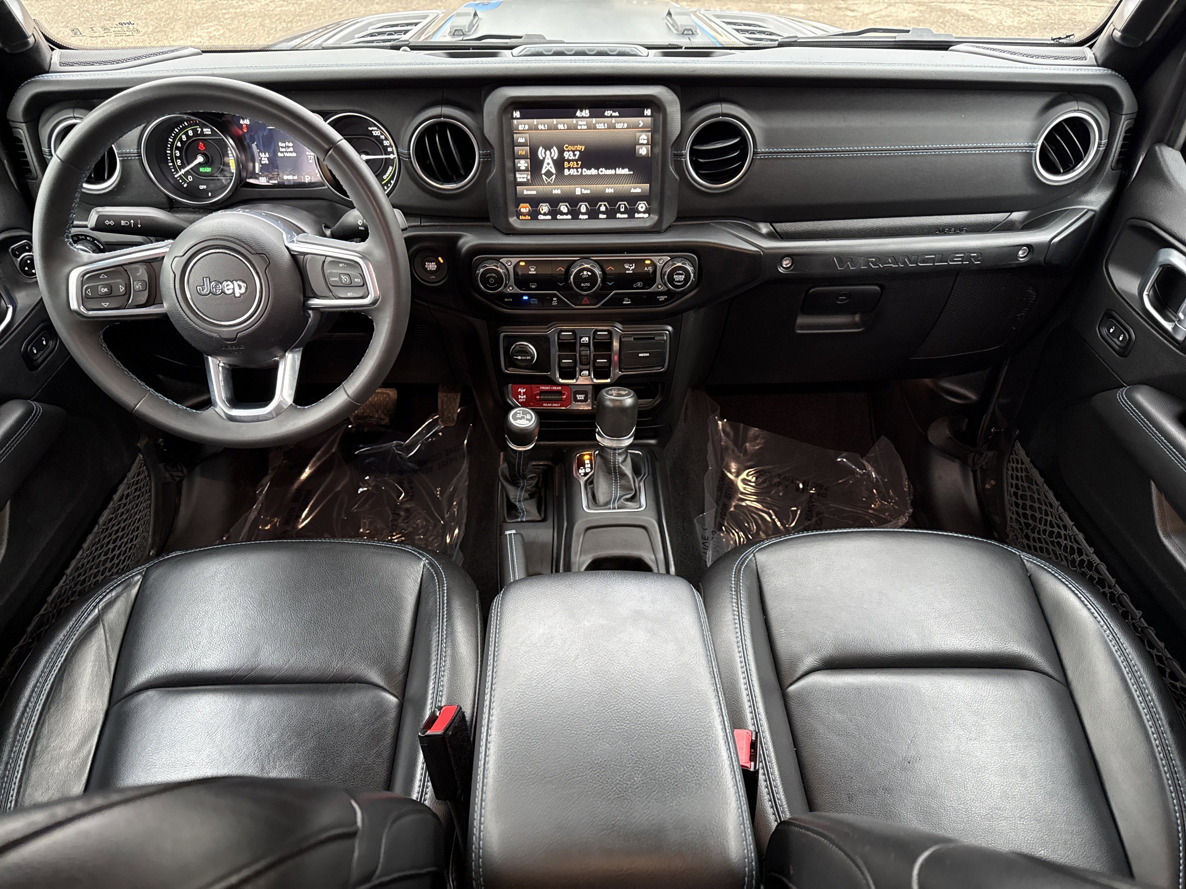 Used 2023 Jeep Wrangler Unlimited Rubicon 4xe image 17