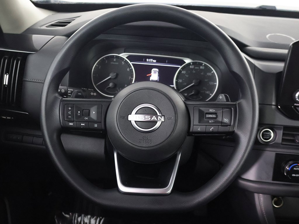 Used 2024 Nissan Pathfinder S image 35