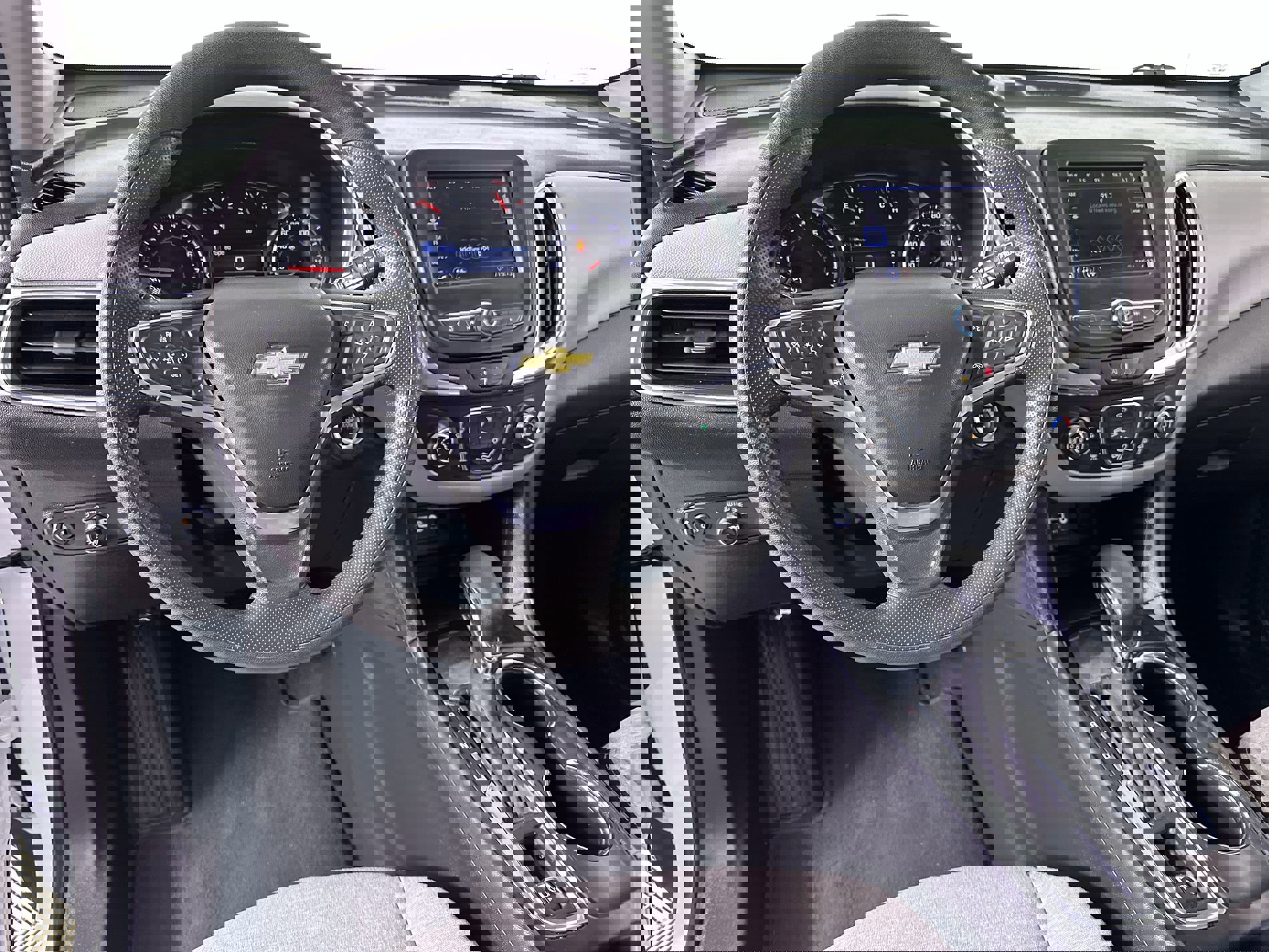 Used 2023 Chevrolet Equinox LT image 57