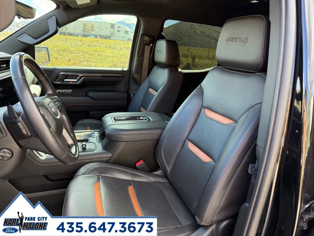 Used 2022 GMC Sierra 1500 AT4 w/ Technology Package AWD/4WD image 14