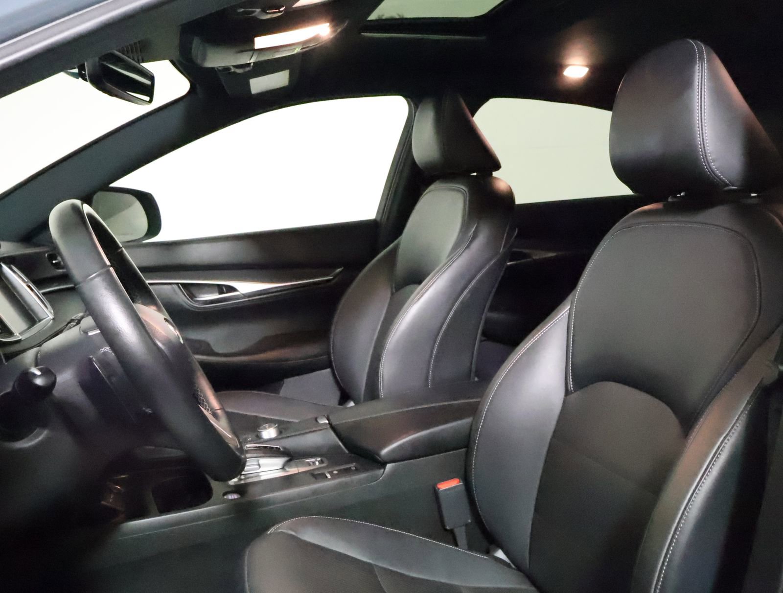 Used 2024 INFINITI QX55 Luxe image 23