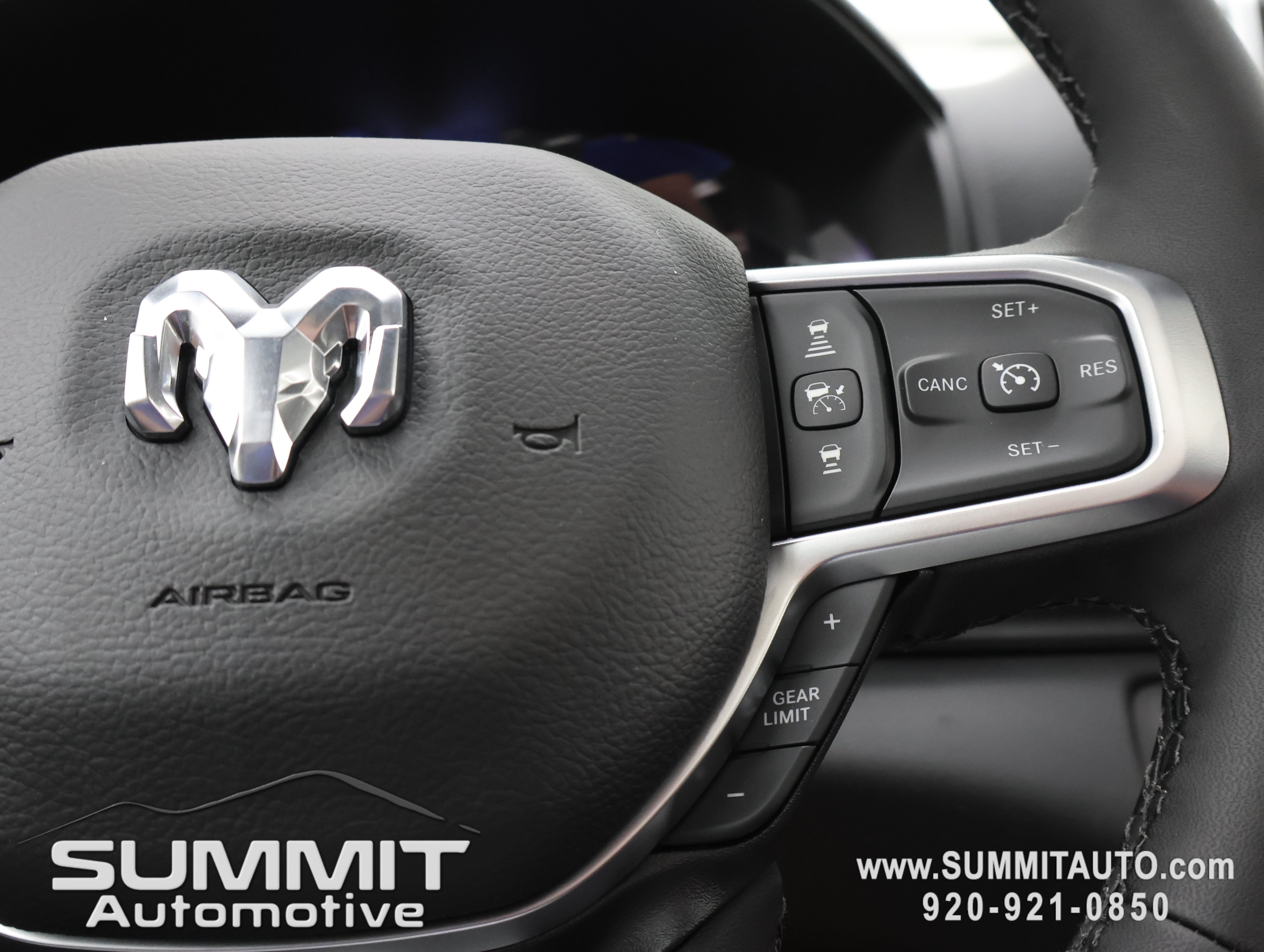 New 2026 RAM 1500 Big Horn AWD/4WD image 15