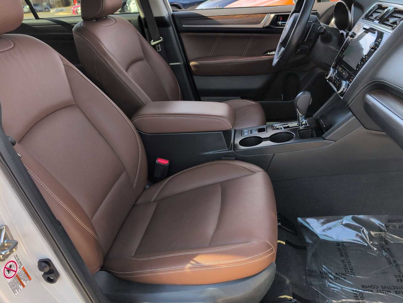 Used 2019 Subaru Outback 3.6R Touring image 21