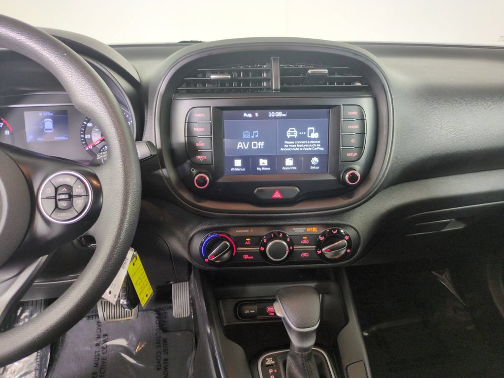 Used 2021 Kia Soul LX FWD image 17