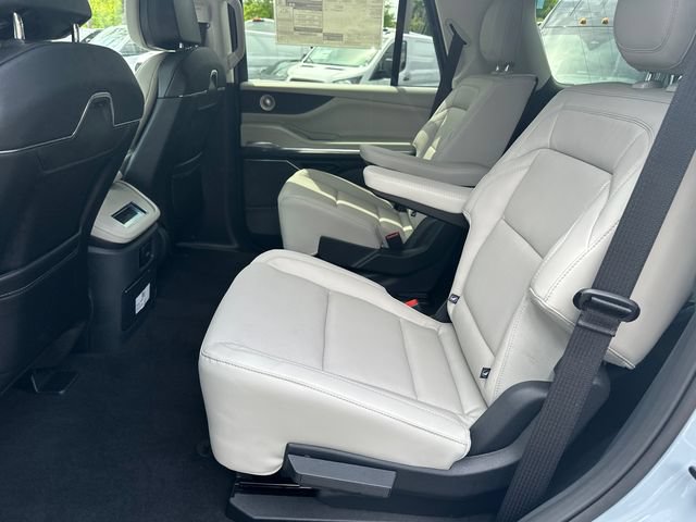 New 2026 Lincoln Navigator Reserve AWD/4WD image 20