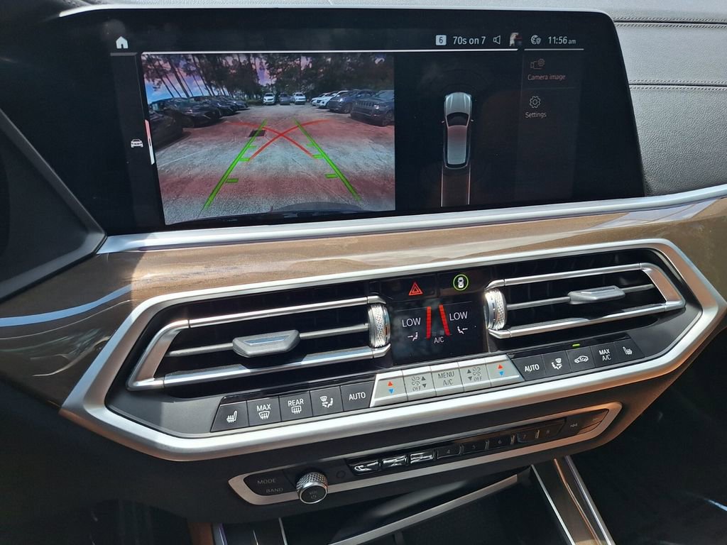 Used 2022 BMW X5 sDrive40i w/ M Sport Package RWD image 22