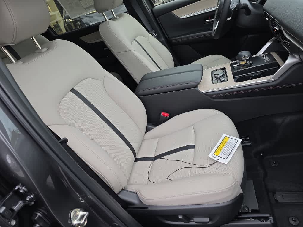 New 2026 MAZDA CX-90 3.3 Turbo w/ Preferred Package image 22