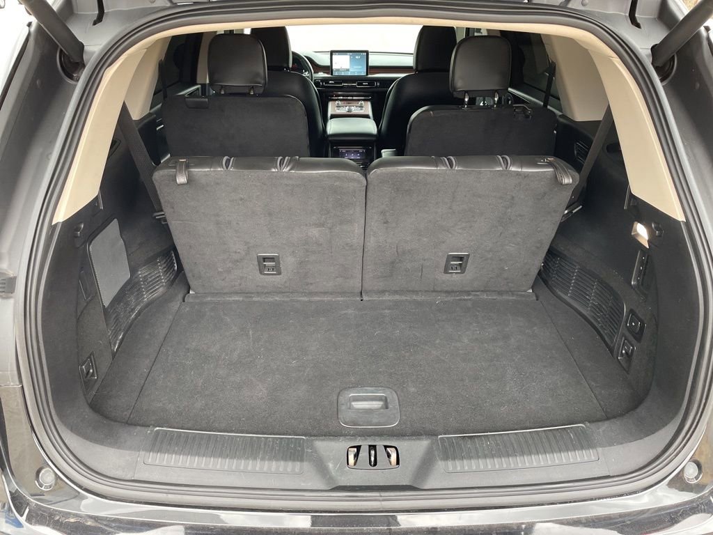 Used 2023 Lincoln Aviator Reserve image 30