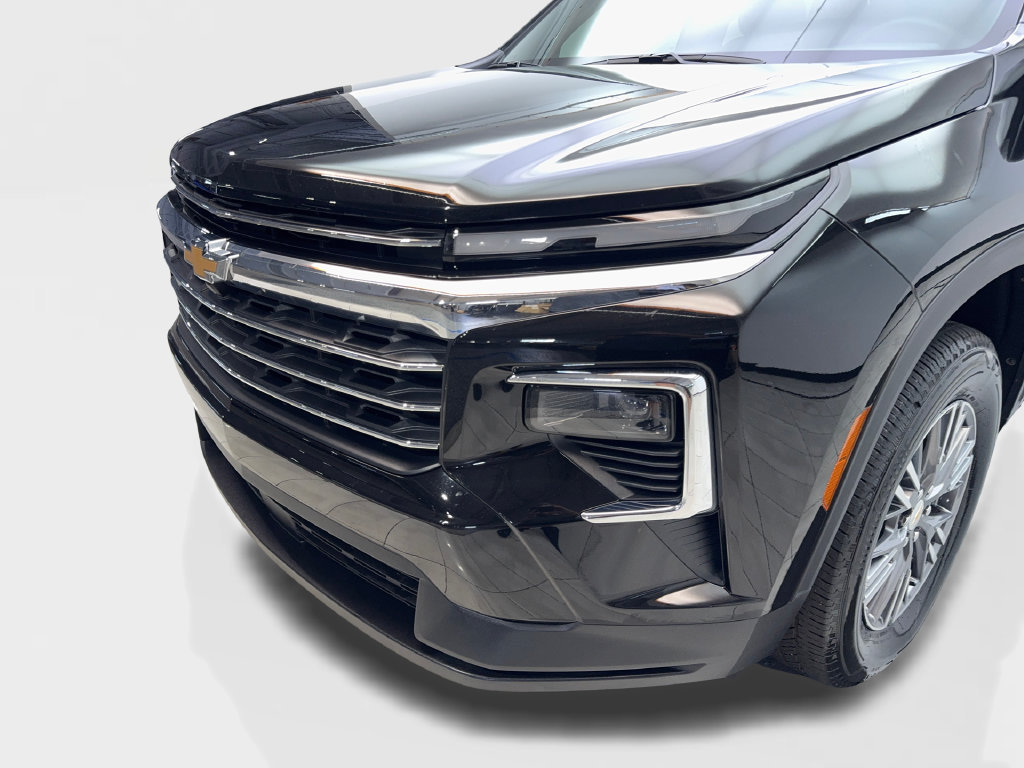Used 2026 Chevrolet Traverse LT FWD image 18