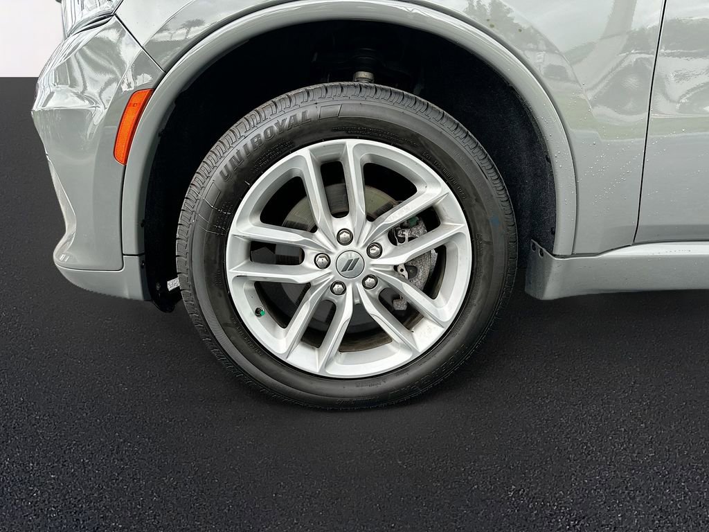 Used 2022 Dodge Durango GT image 37
