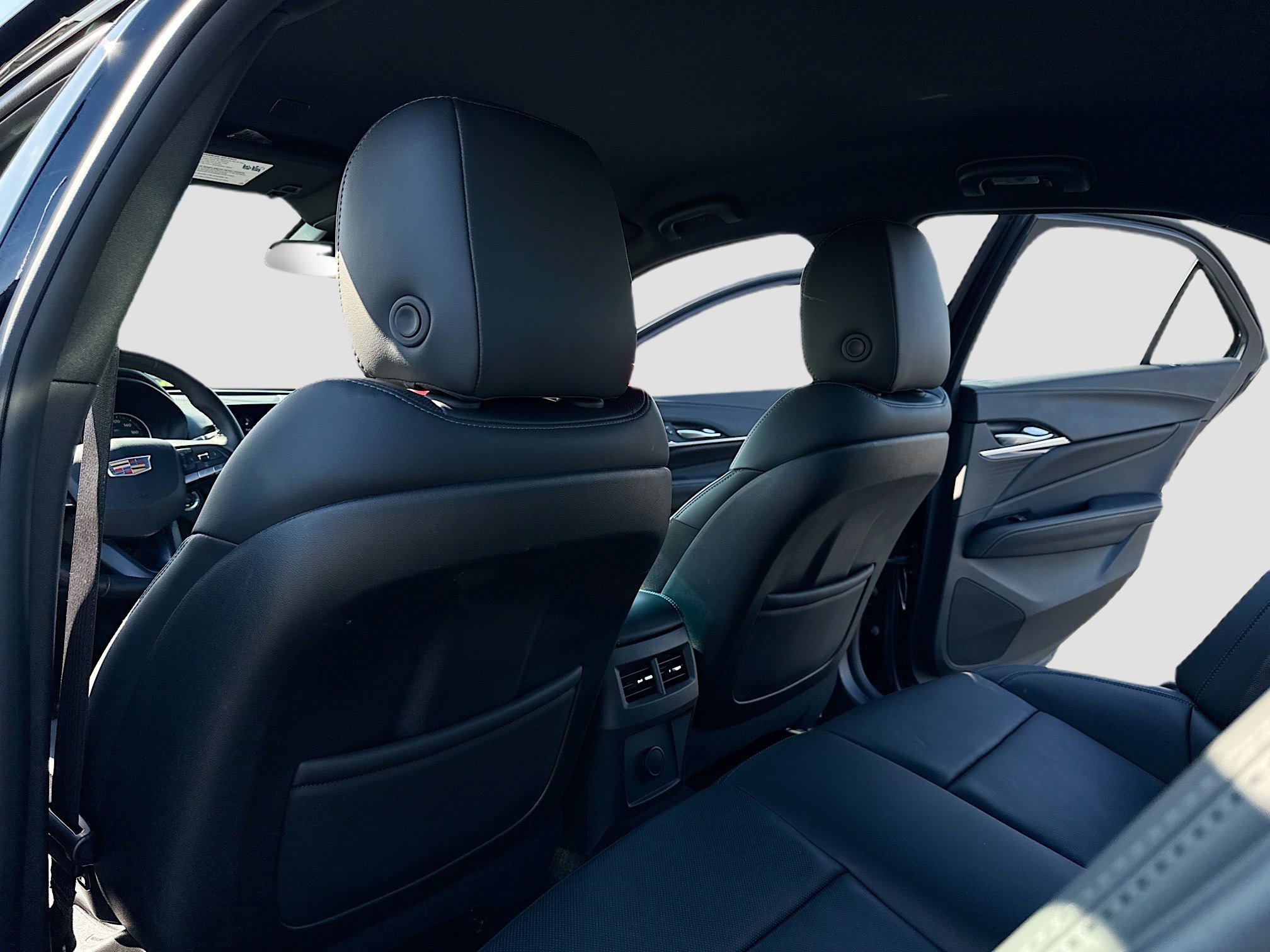 Used 2026 Cadillac CT4 Premium Luxury AWD/4WD image 6