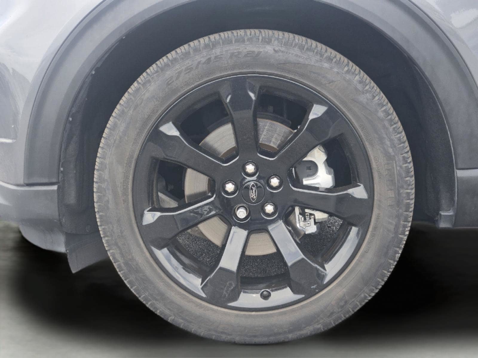 Used 2023 Ford Explorer ST-Line w/ Class IV Trailer Tow Package RWD image 8