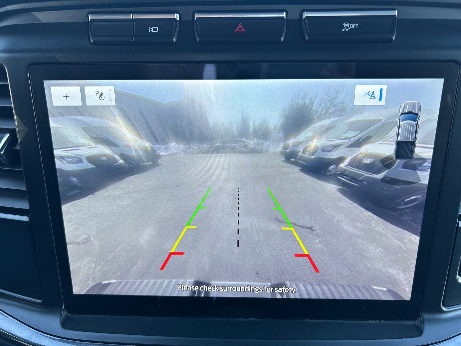 Certified 2022 Ford F150 XLT w/ Equipment Group 302A High image 26