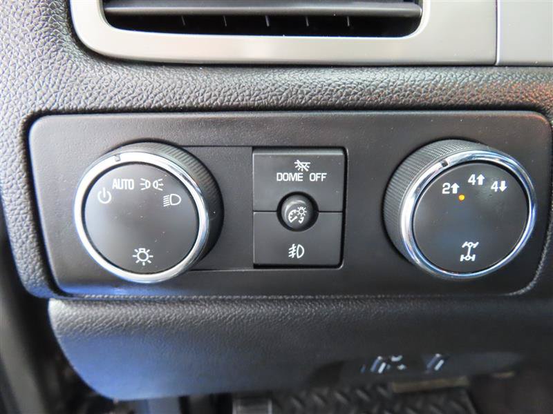Used 2012 Chevrolet Silverado 3500 LTZ w/ LTZ Plus Package AWD/4WD image 17