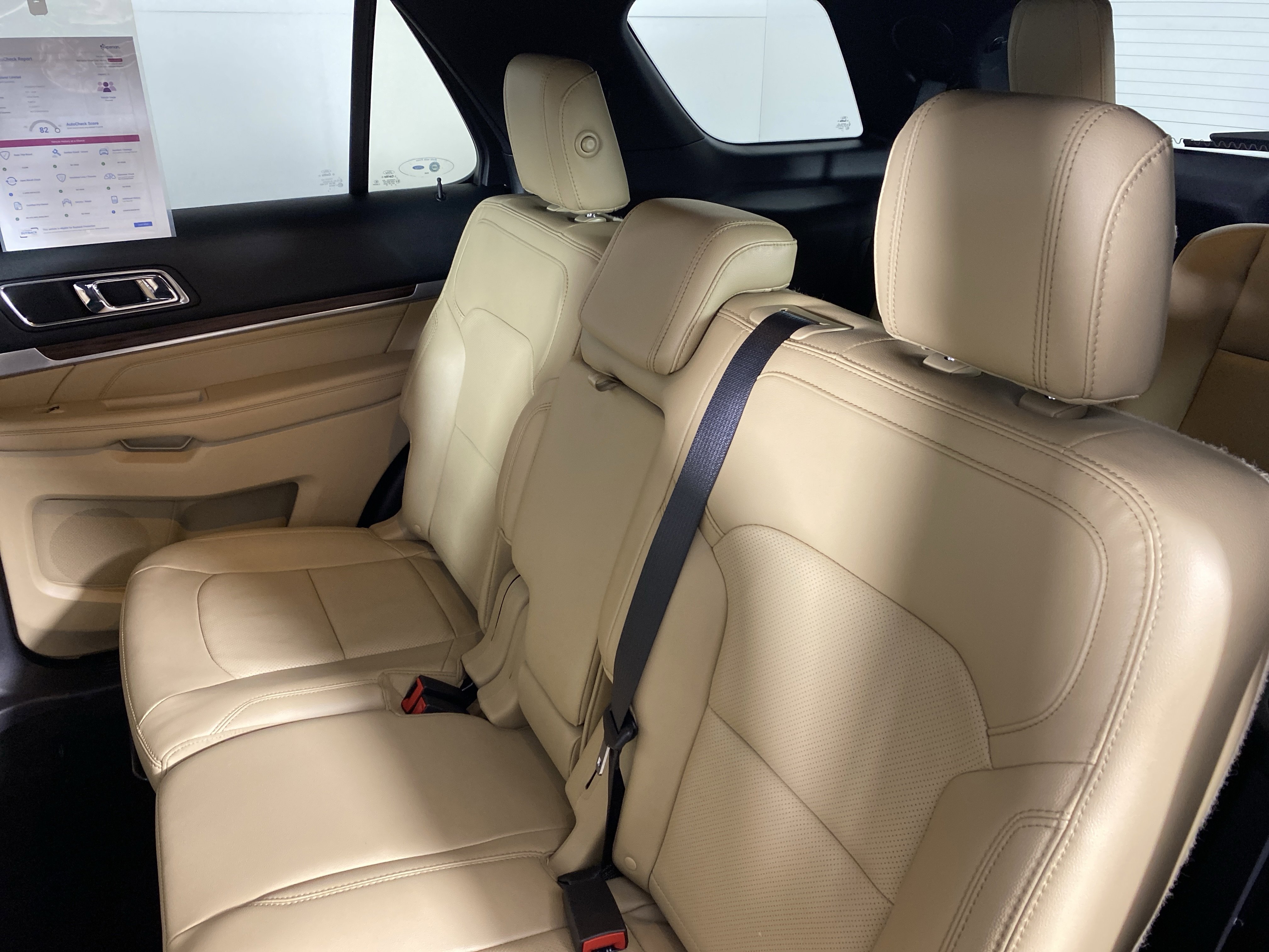 Used 2017 Ford Explorer Limited AWD/4WD image 32