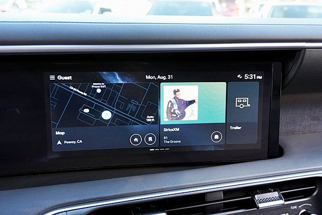 Certified 2026 Hyundai Palisade Limited AWD/4WD image 39