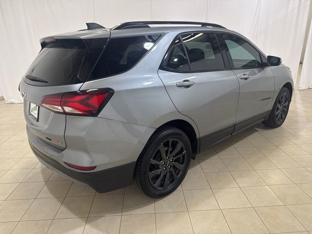 Used 2024 Chevrolet Equinox RS w/ RS Leather Package image 5