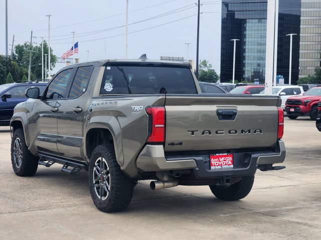 Used 2025 Toyota Tacoma TRD Sport AWD/4WD image 7