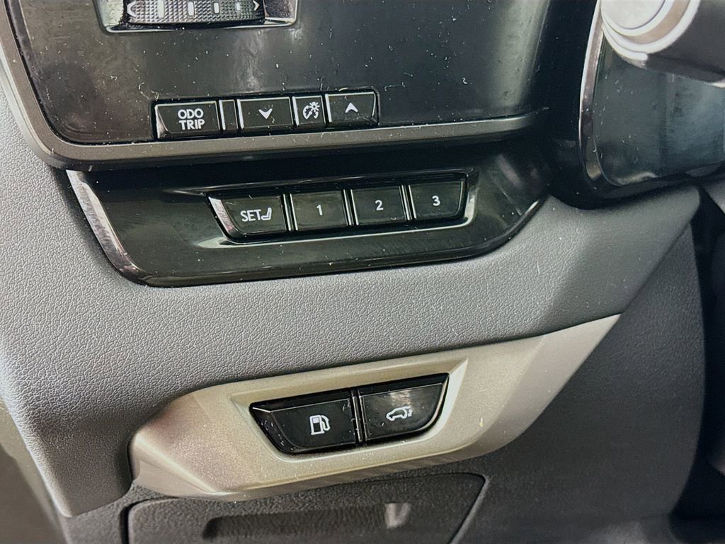 Used 2024 Lexus RX 350h w/ Cold Area Package image 10
