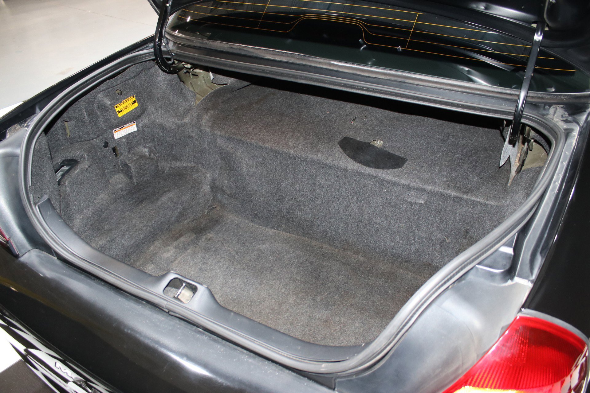 Used 2004 Mercury Marauder image 5