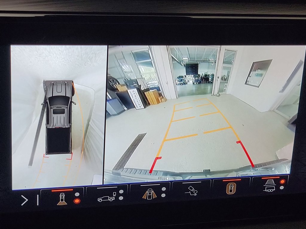 Certified 2024 GMC Sierra 3500 Denali Ultimate image 14