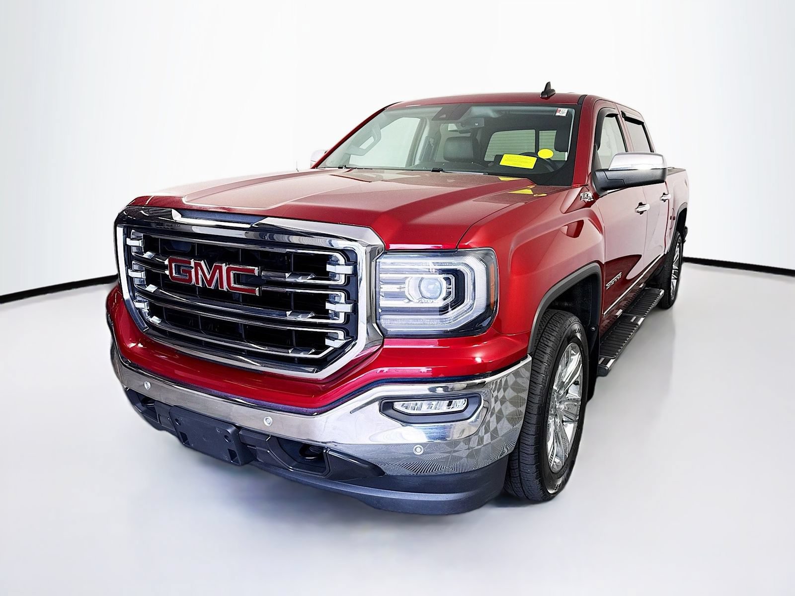 Used 2018 GMC Sierra 1500 SLT AWD/4WD image 3