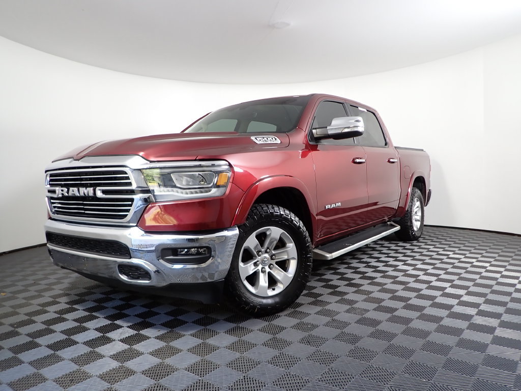 Used 2021 RAM 1500 Laramie AWD/4WD image 2