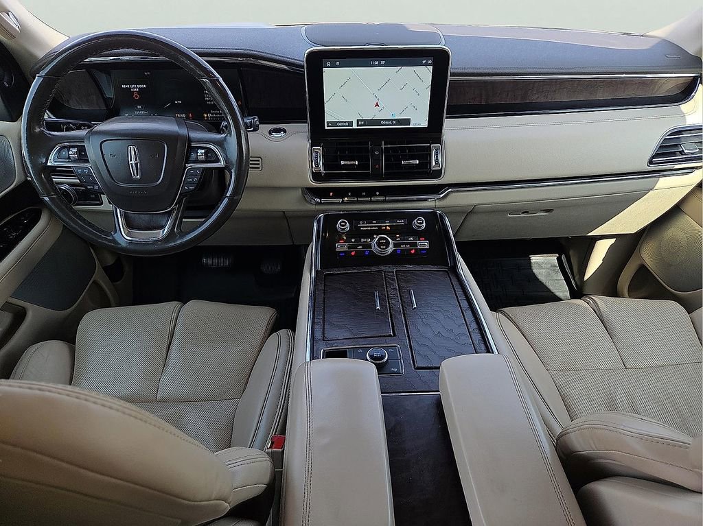 Used 2020 Lincoln Navigator L Reserve w/ Luxury Package AWD/4WD image 11