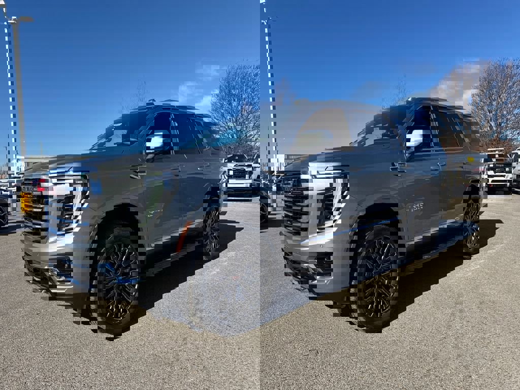 New 2026 GMC Yukon Elevation w/ LPO, Floor Liner Package image 2