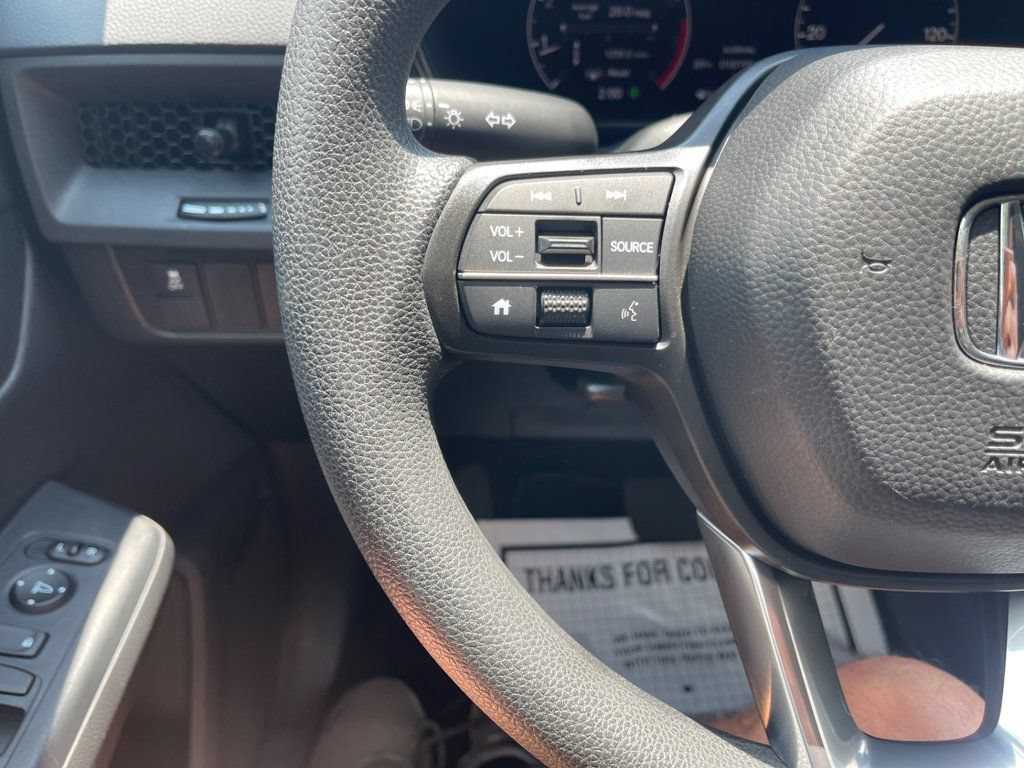Used 2025 Honda CR-V EX image 16
