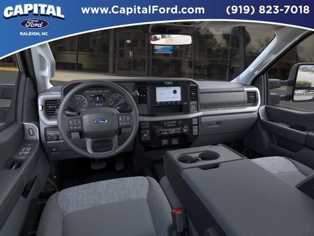 New 2026 Ford F250 XLT w/ FX4 Off-Road Package AWD/4WD image 9