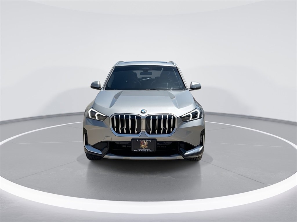Used 2025 BMW X1 xDrive28i w/ Convenience Package image 3